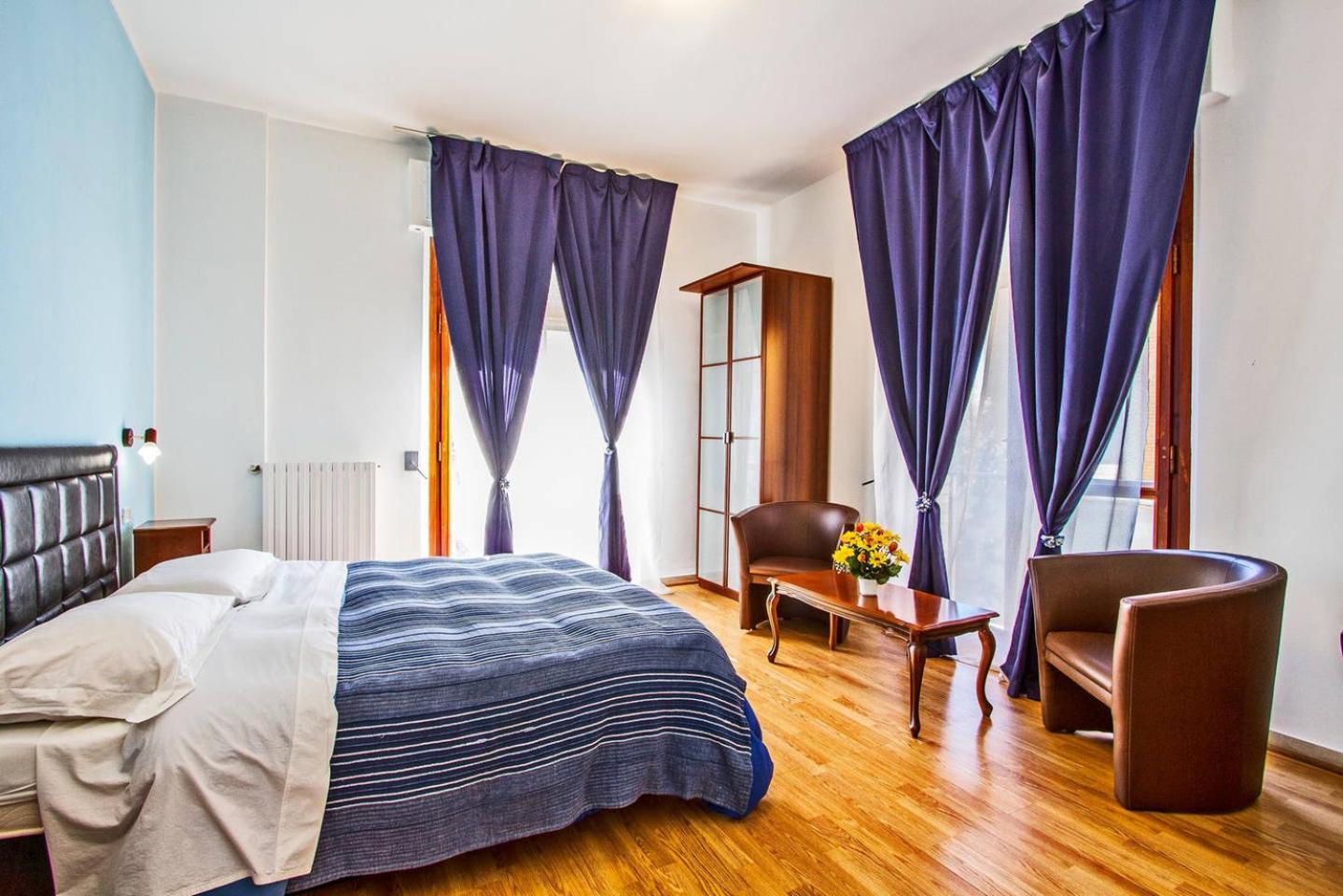 Mammasisi Rooms Lecce Ngoại thất bức ảnh